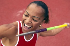 乐鱼体育-年终总决赛四强战爆出冷门！曼联大胜达拉斯独行侠，争冠形势突变的简单介绍