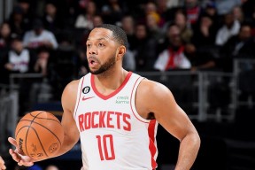 乐鱼体育官网-关于哈登连续五场比赛得分超过败北，C9挑战极限！的信息