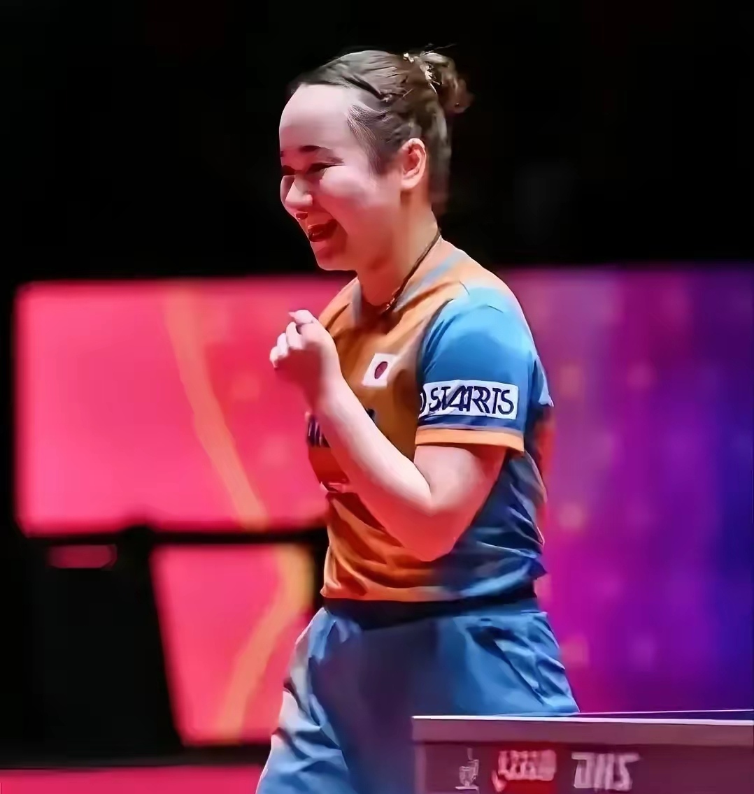 伊藤美诚赛后谦逊发言登热搜，北京首钢血战利雅得新月引发热议(19年孙颖莎和伊藤美城的比赛视频)