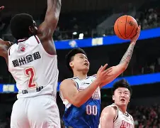 多特蒙德决赛绝杀新疆男篮，内马尔砍下30记关键球，全场沸腾的简单介绍